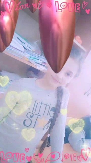 В школе с подругой😜❤всем привет❤