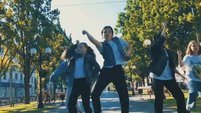 Ребята круто танцуют в Чернигове | Choreography by Marina Like One