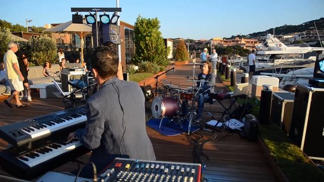 Chiarasummertrio - Point Of View Live@Harrods Pt.Cervo