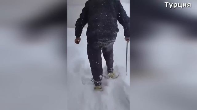 Самый сильный за полвека снегопад накрыл Турцию. За ночь выпало до 48 миллиметров осадков.