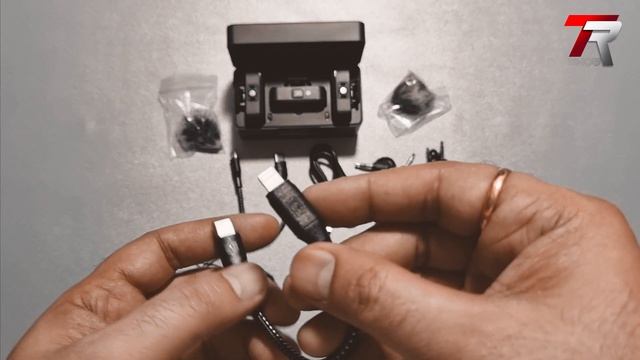 Grenaro P12 Professional Wireless Mic Unboxing