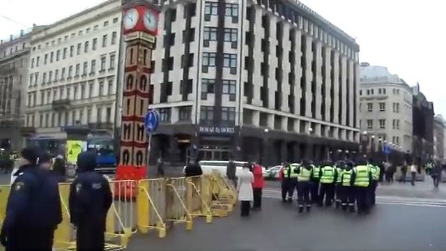 утро 16 марта в Риге часы Лайма