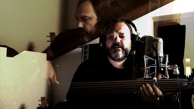 Fragile - Sting - Buddy Walkin (Cover)  Harley Benton B-650 Fretless BK Progressive