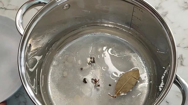 Самые вкусные маринованные шампиньоны, ароматные и сочные, просто невозможно оторваться!