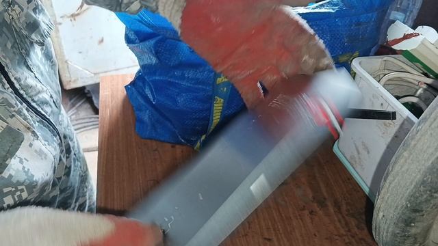 Сдаю чëрный металл.