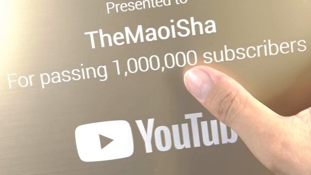 BOTÓN de ORO de YOUTUBE | UNBOXING con 7 años de RETRASO!