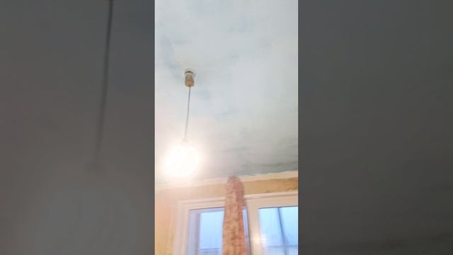 Покрасил потолок на 2 раз стало очень красиво1080P456251393