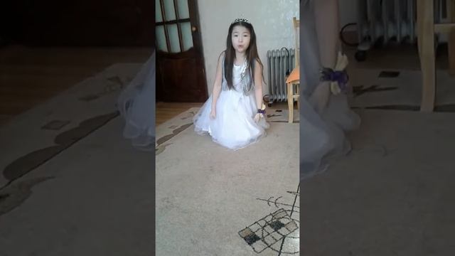 Тағы да биле!!