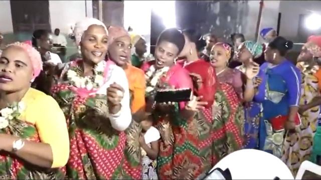TARI MA ELY SOUVENIR DE TSEMBEHOU  ET MABANATI  RAHA DE BADRANI