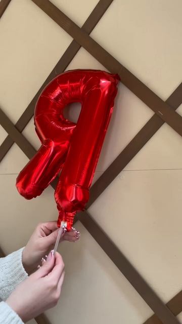 14 февраля позади, пора разбирать декорации🥺Но не переживайте! Совсем скоро появятся новые украшен