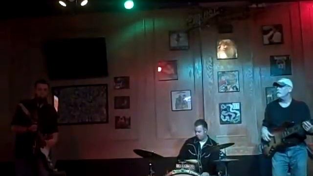 Matt Woods and The Thunderbolts live at Mother's Pub-Ames, IA