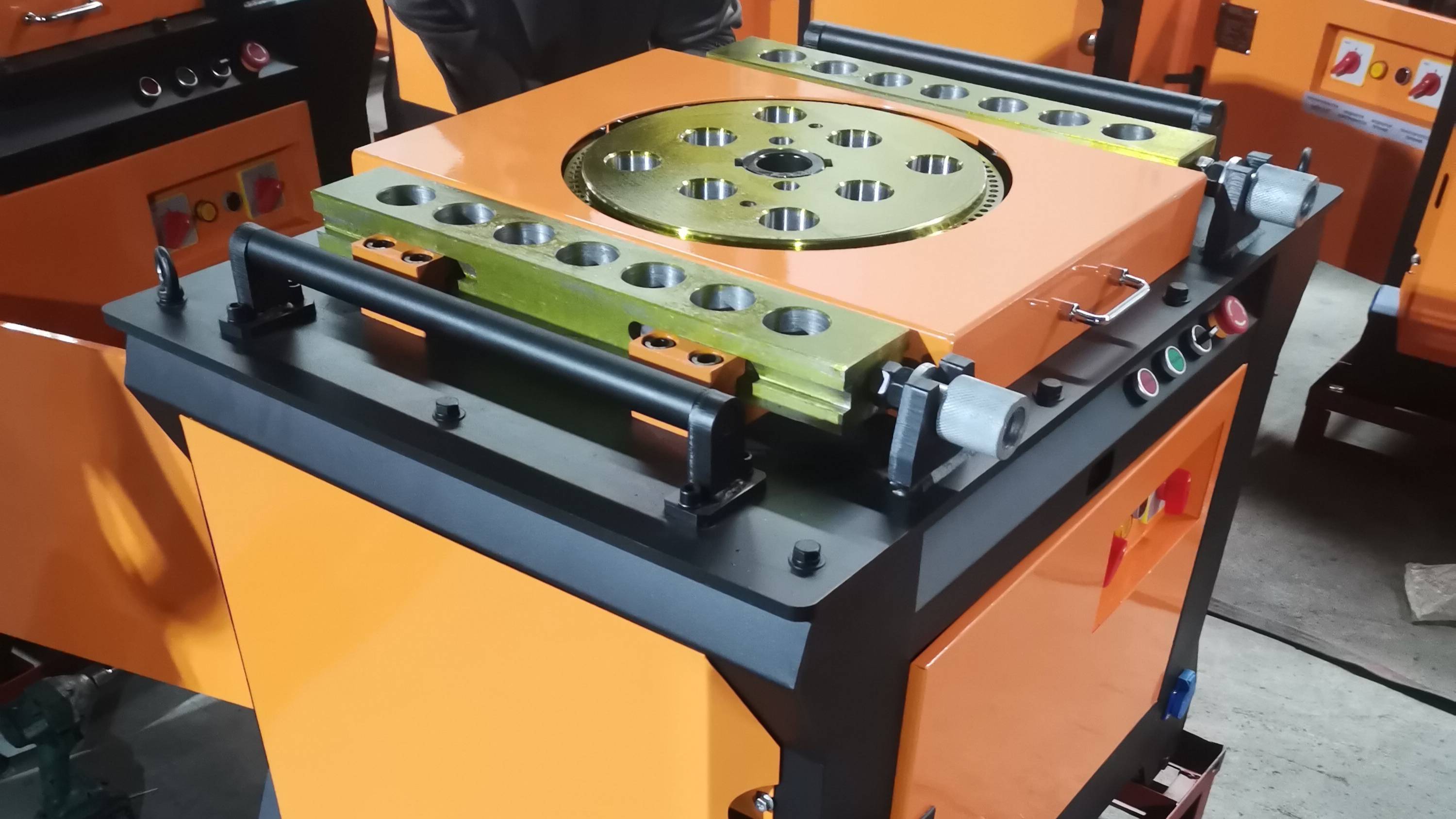 Grost BX 52 Станок для гибки арматуры