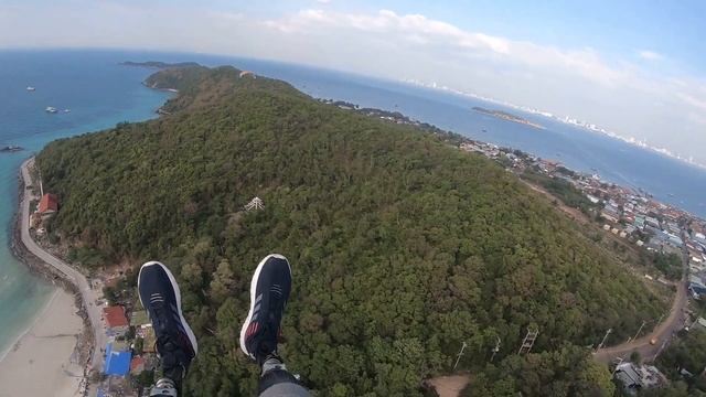 paragliding as an amputee