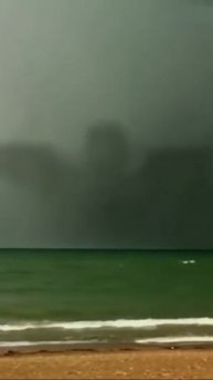 Троех Галовая Гидра в реальной жизни #Shorts