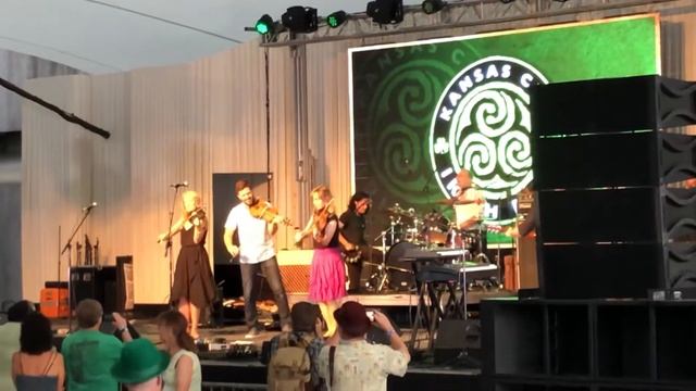 Colin Farrell, Katie Grennan, Joanna Hyde - “Riverdance”