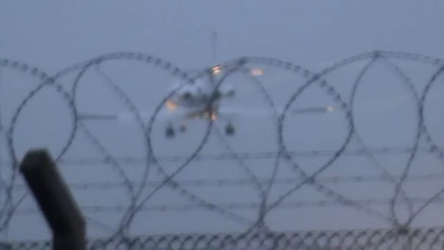 Air Vortices at Berlin Tegel Airport (beautiful air currents)