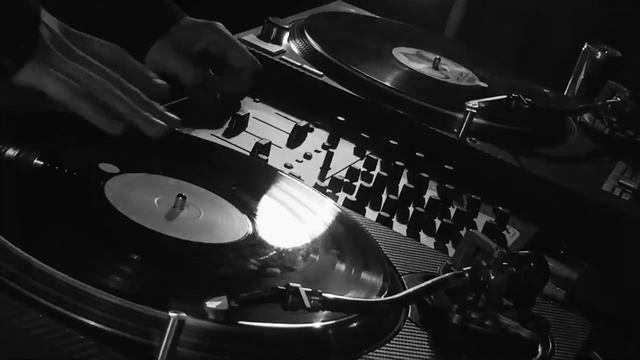 TIME OF NIGHT 7 YEARS - DJ IGGAZ