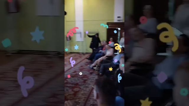 Мы так с друзьями празднуем день рождения друзей