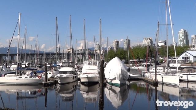 Top 10 Places to visit in Canada -  Travel Guide
