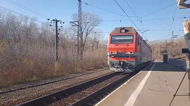2ЭС6-323 Следует резервом и с приветливой бригадой через о.п Топольники