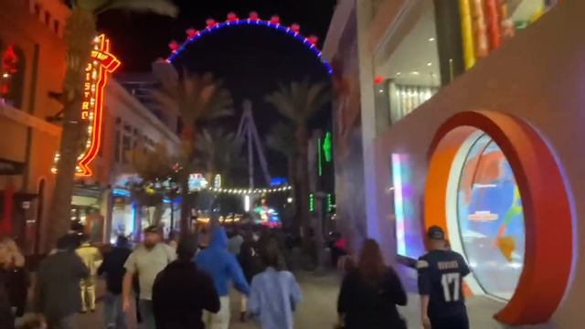 Largest Flamingo in the world | Las Vegas Strip | Las Vegas Boulevard | 4k |