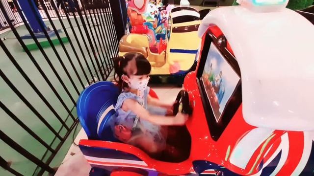 TRANS STUDIO MINI MALANG 🤗 || AKHIRNYA CELINE BISA MAIN LAGI🤗