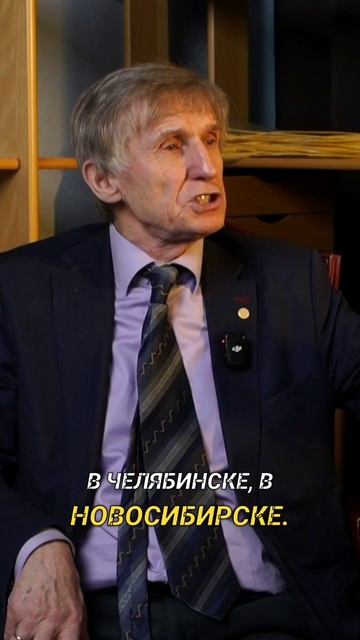 РУССКИЙ ТРАКТОР С КИТАЙСКИМИ ГЛАЗАМИ