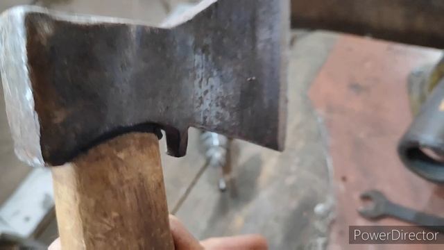 Топоры и молотки не будут слетать с ручек