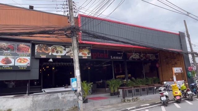 Walking down Lamai and lunch, Koh Samui