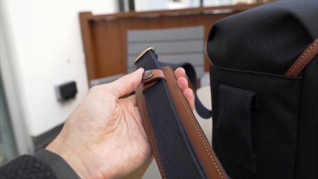 BILLINGHAM '72 Compact Camera Case: First Lok Tries The Premium Quality Case For Smaller Cameras