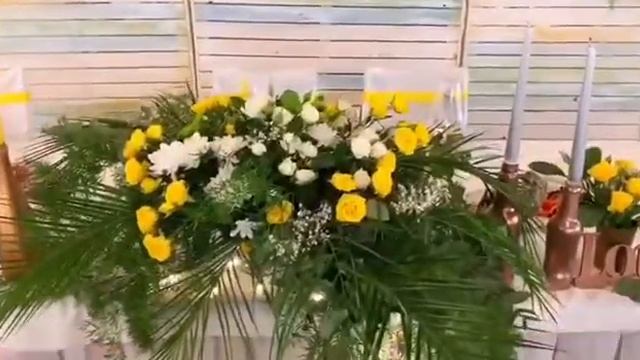 Оформлення весілля, президія наречених, флористика
