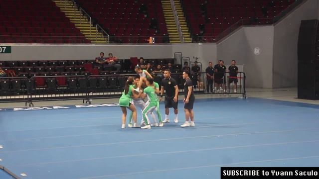 De La Salle Lipa Team White - Group Stunts NCC 2018
