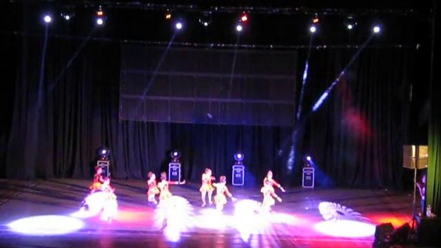 Girls dance