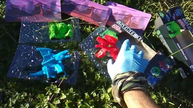 Stikbot Monsters! Round 3! The Mega Monsters! Cerberus, Gigantus, and Scorch!