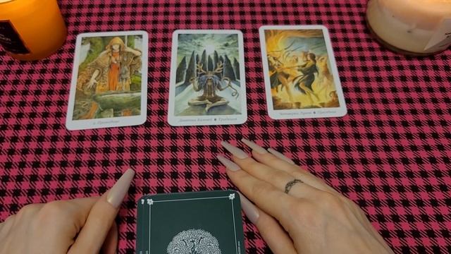 АСМР Расклад Что ждет летом / С чего начать лето / шепот болталка таппинг