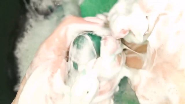 Soaked mushy soap. Asmr video. Размокшее хвойное мыло. Асмр