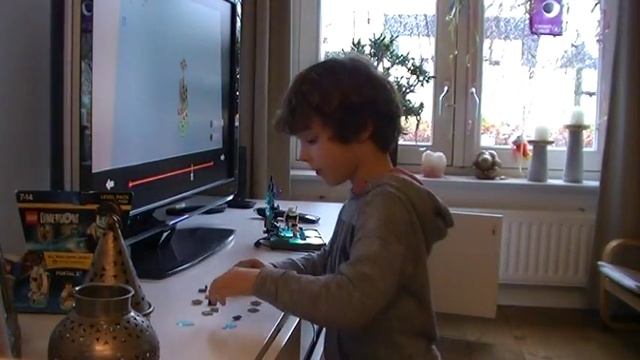 #4 Rens bouwt Lego Dimensions Level Pack Portal 2 (deel 2)