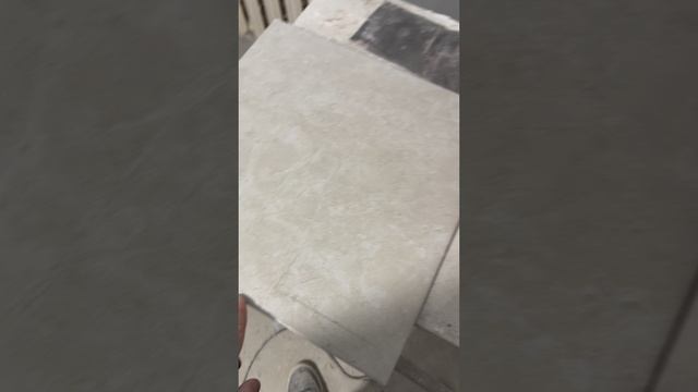 Как резать плиту под 45° без сколов болгаркой #DIY, #Плитка