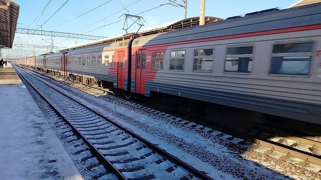 21 февраля 2025 г. Электропоезд ЭТ2М-084 Следует с резервом Обухово