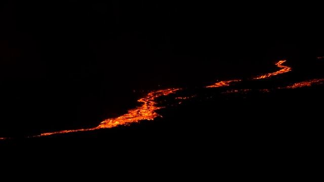 Mauna Loa Eruption 4K (Corrected) #volcano #timelapse