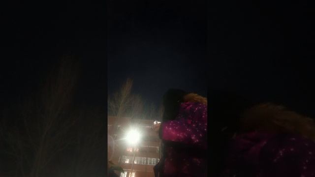 2 ЧАСТЬ ФИЛЬМА*дочки матери* название:Мама узнала что дети разбили вазу. актёры в Описании