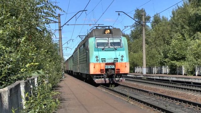 Поезда на пл. Ручьи 2015 г