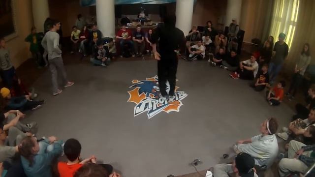 Kidz прорыв | Breaking profi 1x1 | final | bboy Mankees  VS bboy Inside