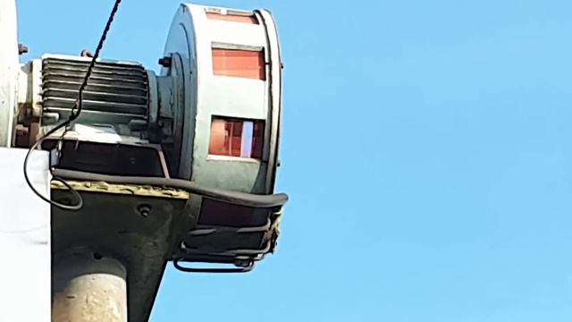 Carstairs siren test: Ravenstruther extreme close up 🔉🤩