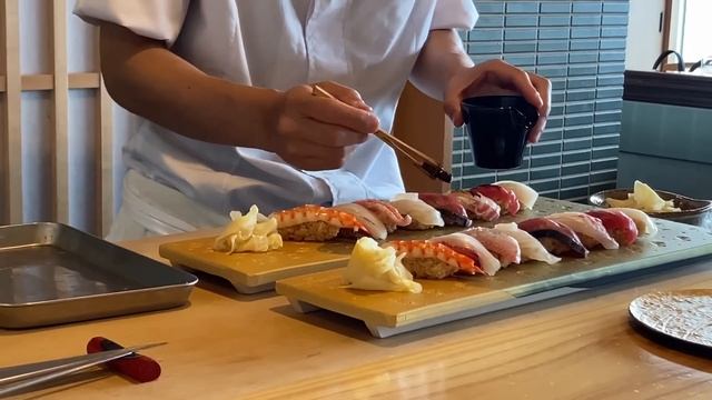 ミシュラン3年連続獲得店が難波に出店 進化し続ける職人技と旬を味わう正統派江戸前 - 鮨やましろ 栞庵 - 大阪 難波