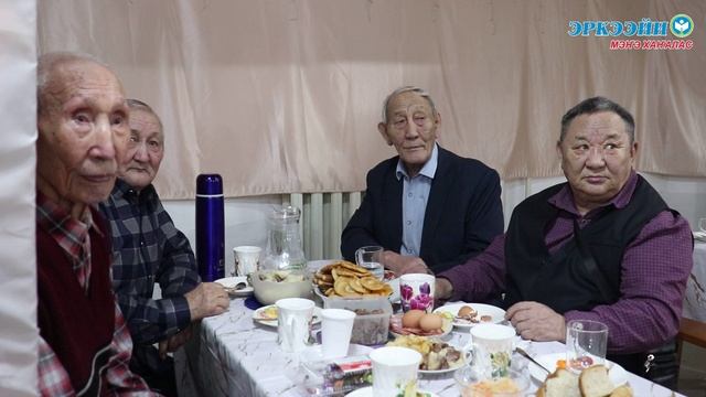 «Оонньоммотох оҕо саас» иккис кинигэтэ сүрэхтэннэ