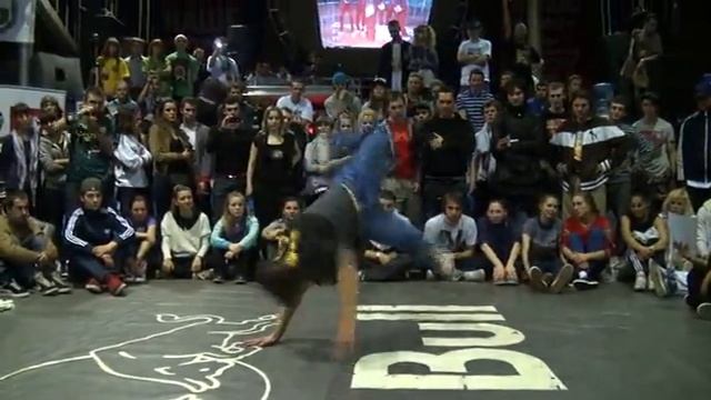 MiniBOSS(MAFIA 13) vs Melkiy shet(Svoi ludi) -RUSSIA,Moscow