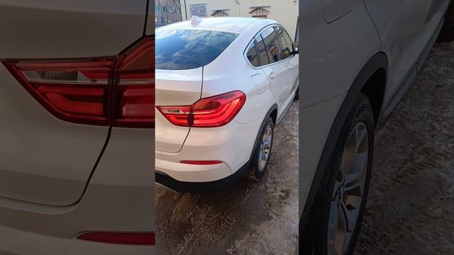 bmwx4.mp4
