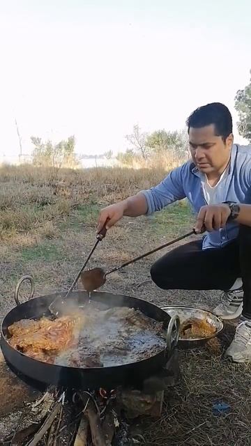Fish Fry in Wild #shorts #beta #food #foodblogger #desifood #indianfood #foodlover #foodie #fish