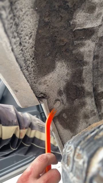 GEELY Okavango,
Джили Окаванго
Установка подкрыльникоа